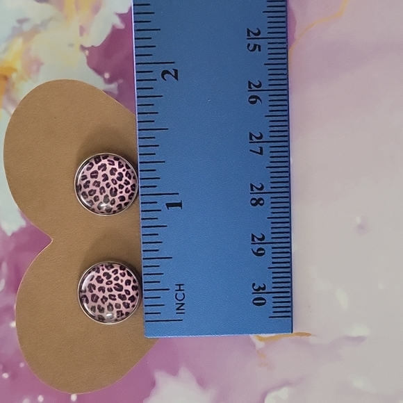Pink Leopard Print Earrings - Picture 2 of 2